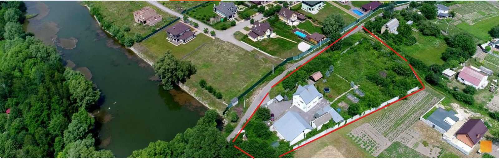 Продаж будинку 202 м²