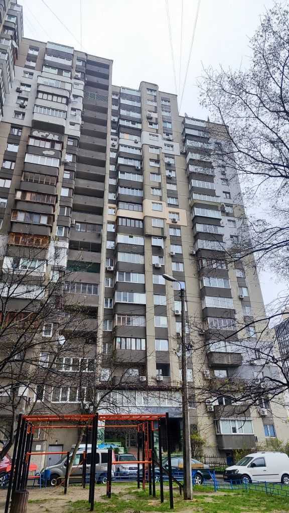 Аренда 3-комнатной квартиры 80 м², Берестейский, 89а