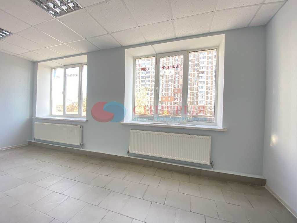 Продажа другого торгового помещения 407 м², Героев Сталинграда просп., 65