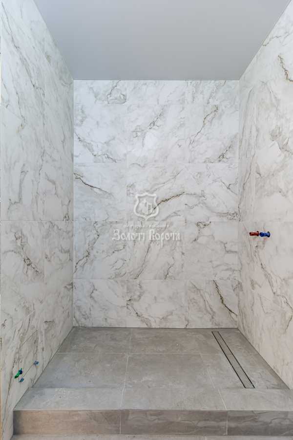 Продажа 2-комнатной квартиры 63 м², Тарасовская ул., 1