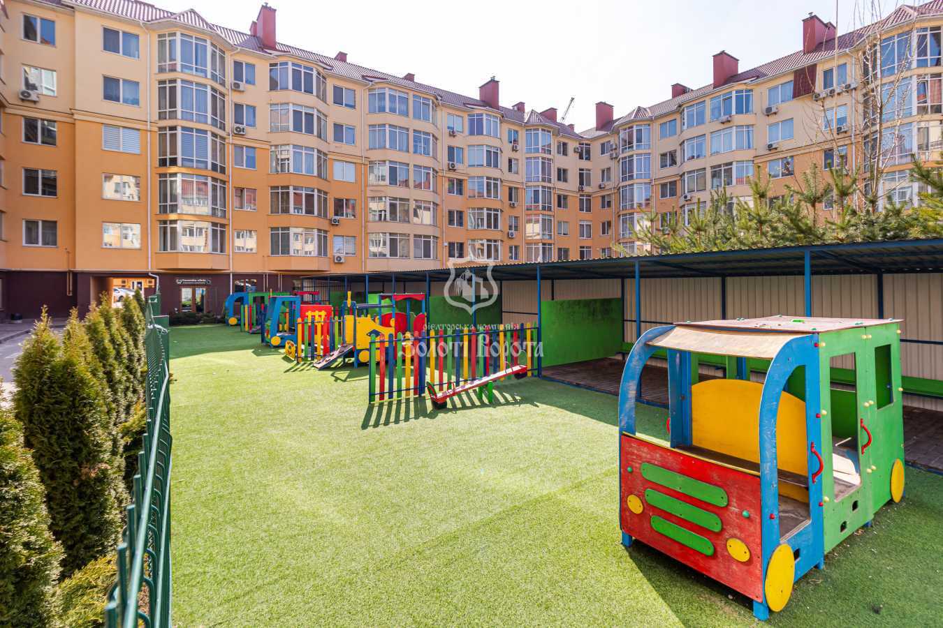 Продажа 2-комнатной квартиры 63 м², Тарасовская ул., 1