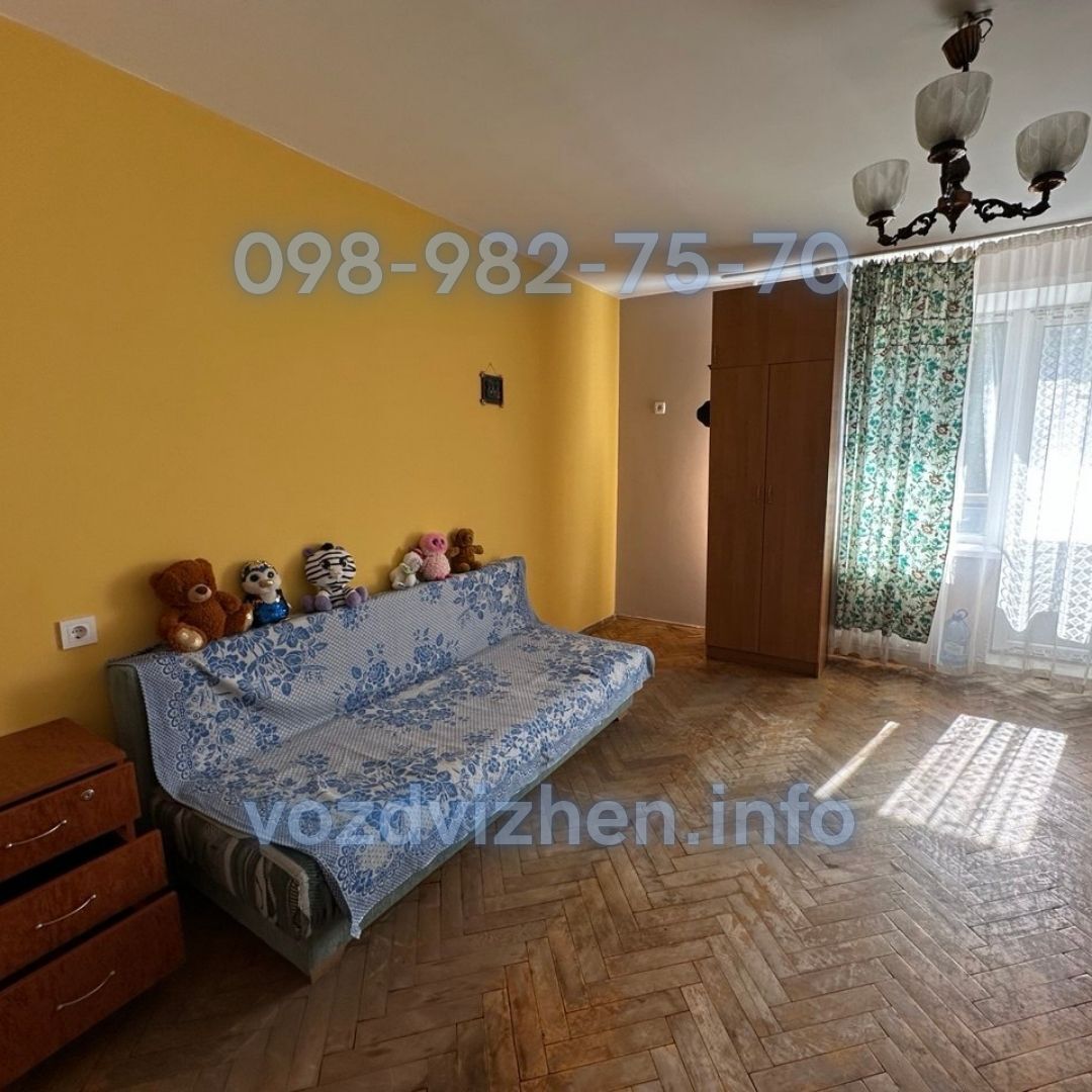 Продаж 3-кімнатної квартири 80 м², Копилівська вул., 31