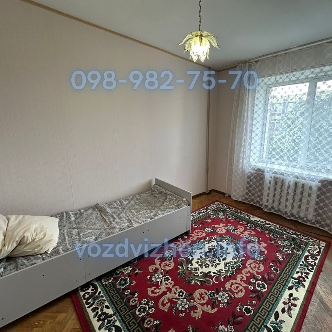 Продаж 3-кімнатної квартири 80 м², Копилівська вул., 31