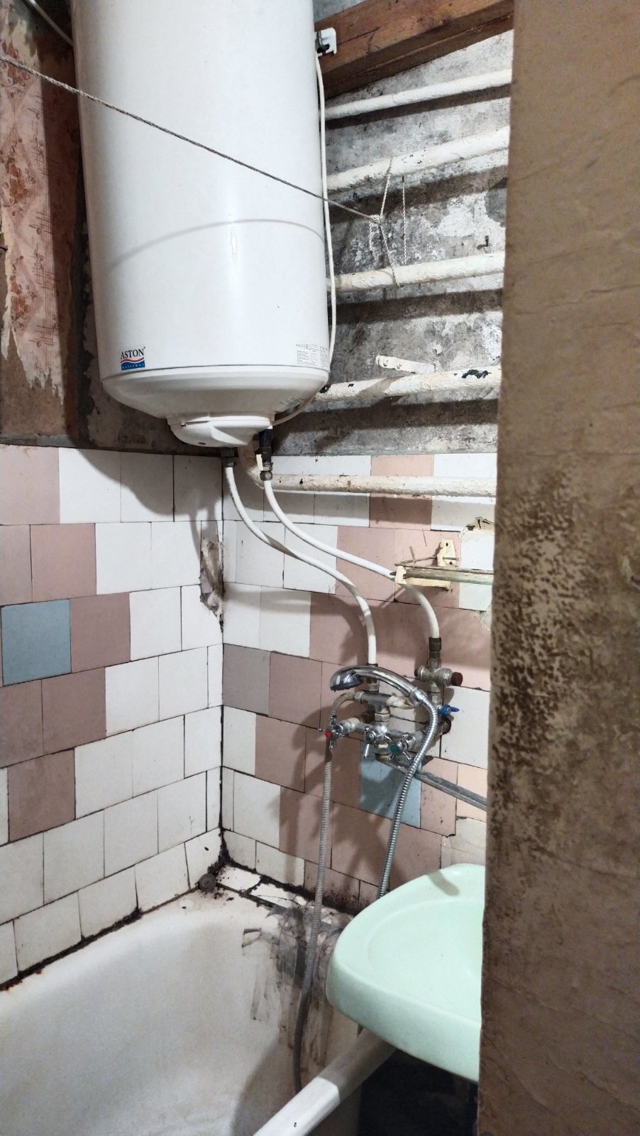 Продаж 3-кімнатної квартири 54 м², Ольжича вул., 17А