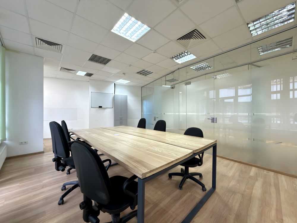 Оренда офісу 400 м², Євгена Коновальця вул., 36д