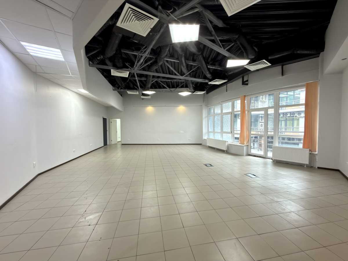 Оренда офісу 550 м², Євгена Коновальця вул., 36д