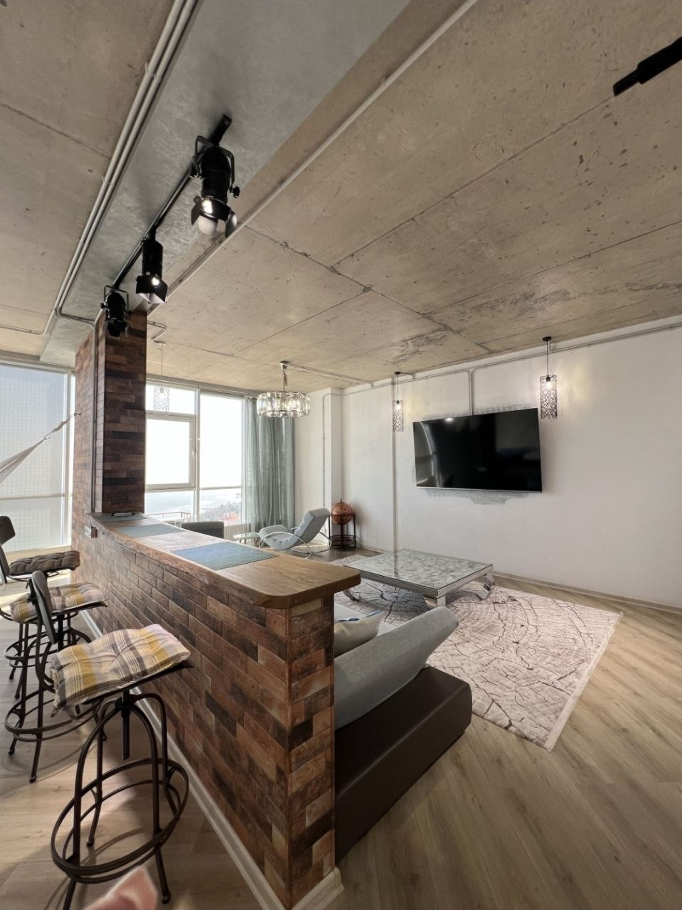 Оренда 2-кімнатної квартири 140 м², Французский бул., 60В