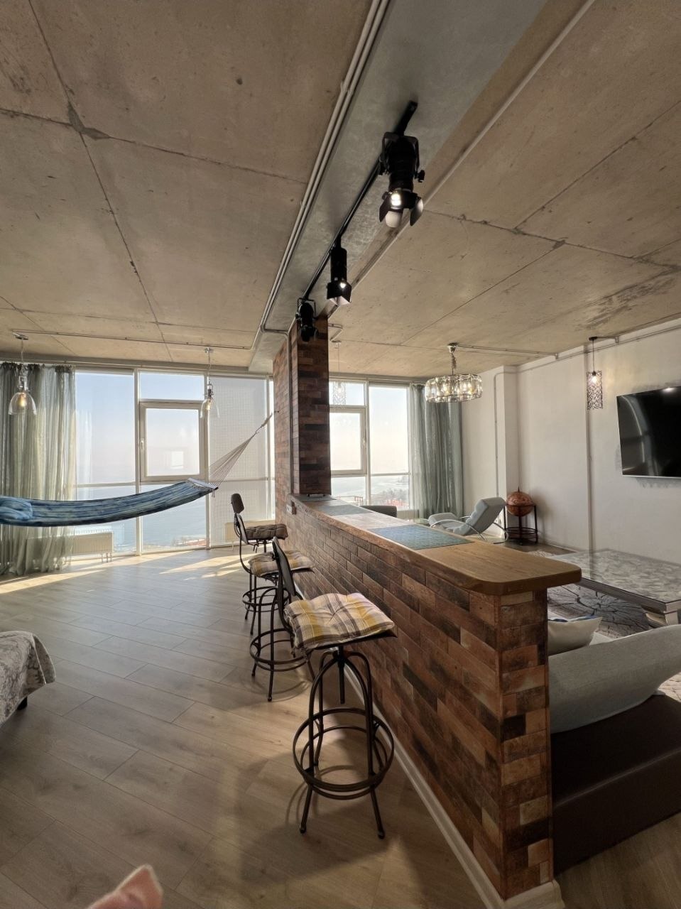 Оренда 2-кімнатної квартири 140 м², Французский бул., 60В