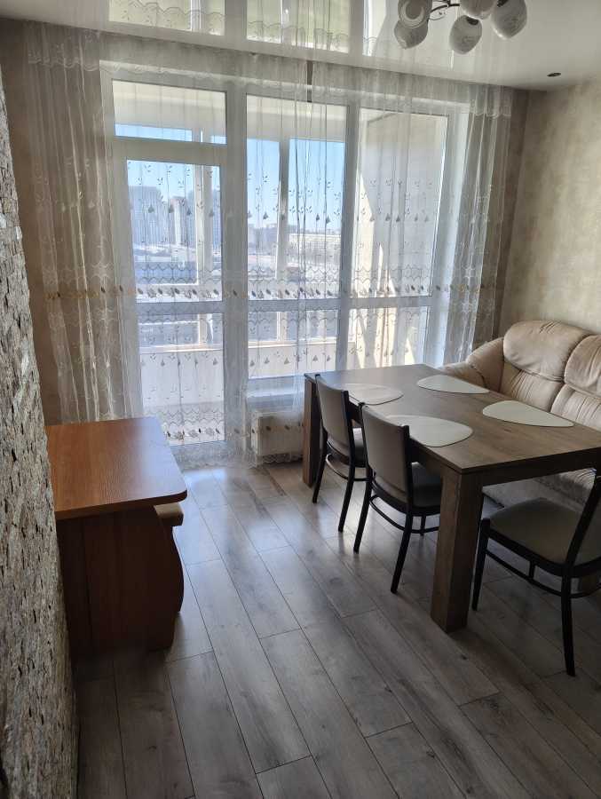 Оренда 1-кімнатної квартири 45 м², Сімї Крістерів, 20