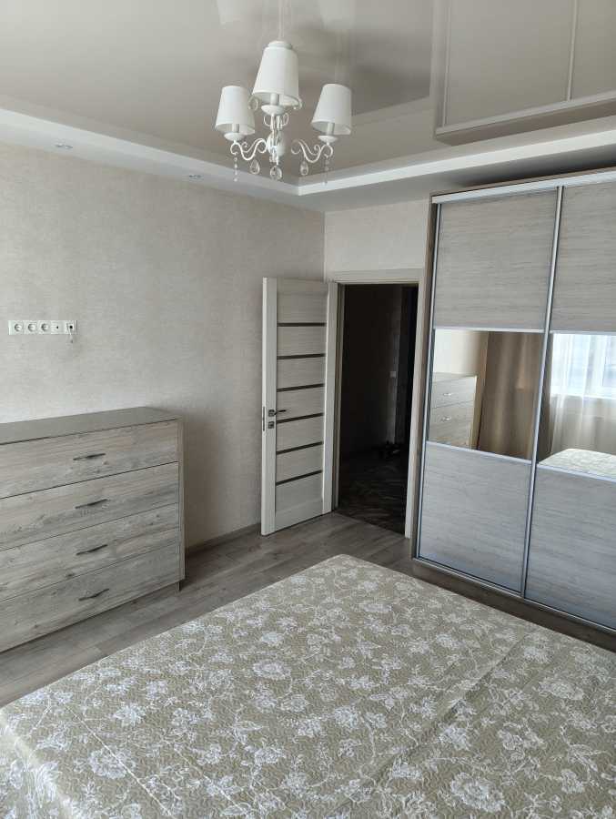 Оренда 1-кімнатної квартири 45 м², Сімї Крістерів, 20