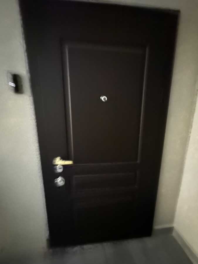 Продаж 2-кімнатної квартири 66.5 м², Каховська вул., 62А