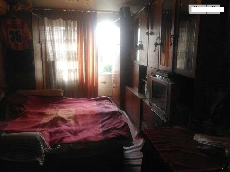 Продаж 1-кімнатної квартири 50 м², Дніпровська наб., 5А