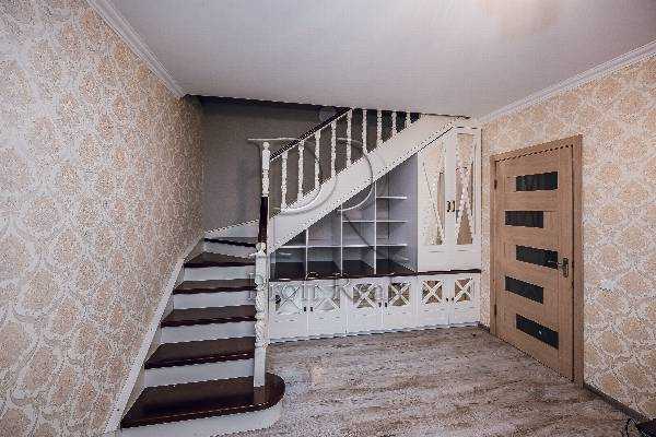 Продажа 3-комнатной квартиры 88 м², Радужная ул., 137