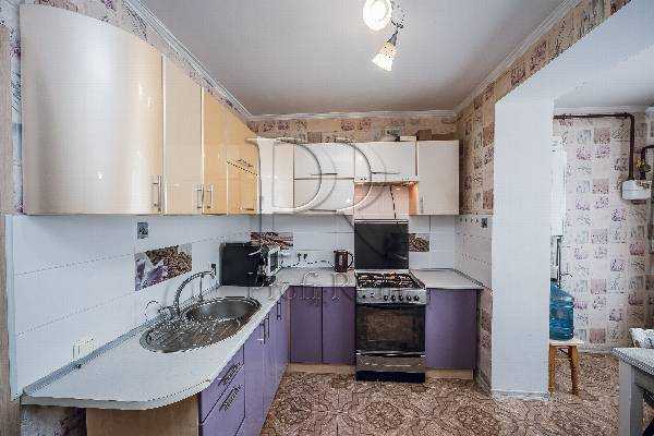 Продажа 3-комнатной квартиры 88 м², Радужная ул., 137