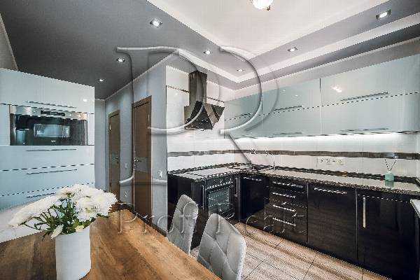 Продаж 3-кімнатної квартири 75 м², Володимира Маяковського просп., 16/12