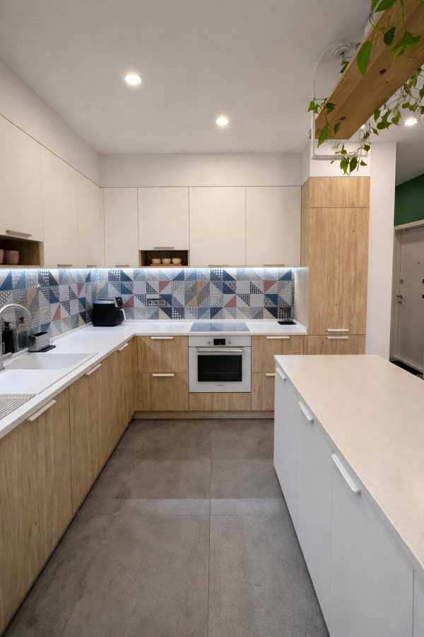 Продажа 2-комнатной квартиры 82.6 м², Регенераторная ул.