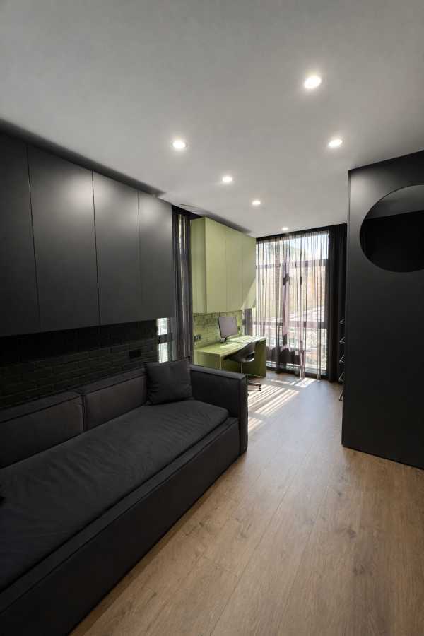 Продажа 2-комнатной квартиры 82.6 м², Регенераторная ул.