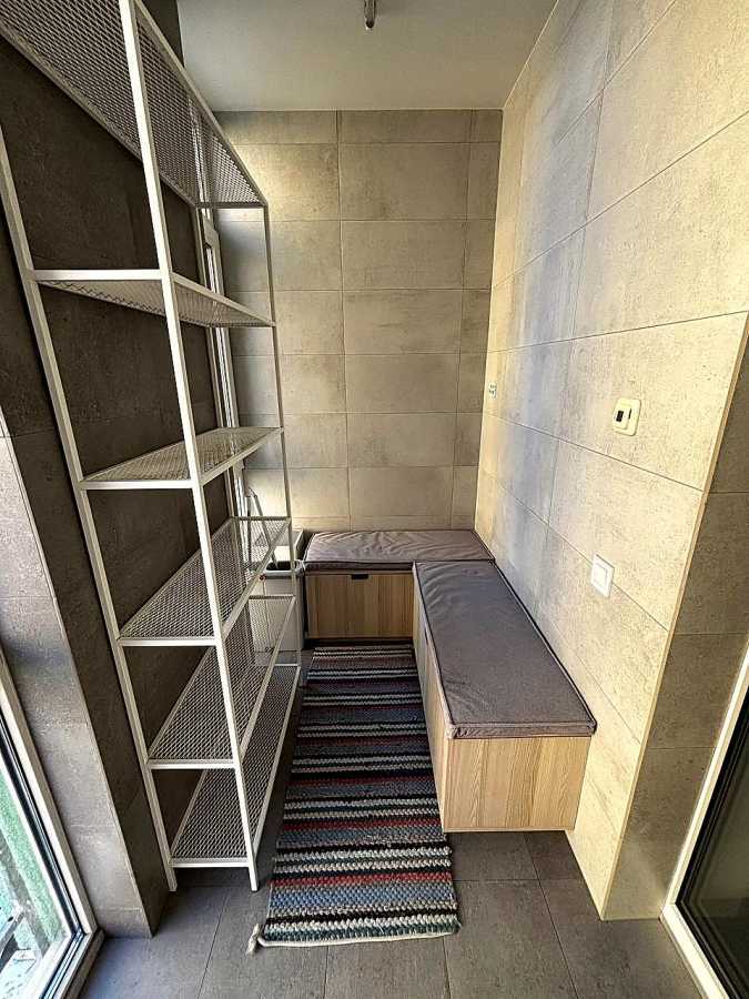 Продажа 2-комнатной квартиры 82.6 м², Регенераторная ул.