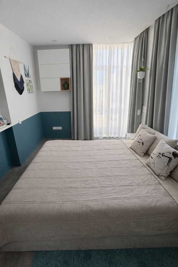 Продажа 2-комнатной квартиры 82.6 м², Регенераторная ул.