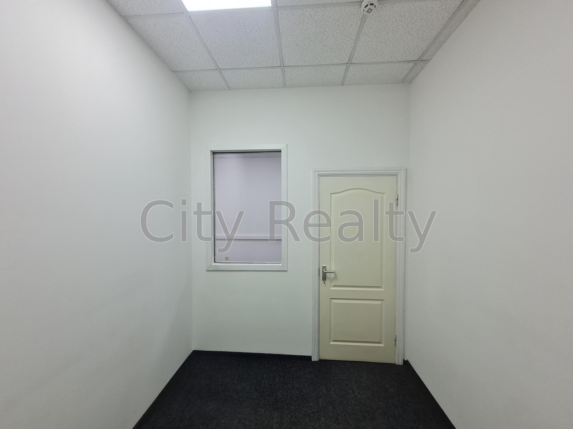 Оренда офісу 56 м², Вікентія Хвойки вул., 18/14