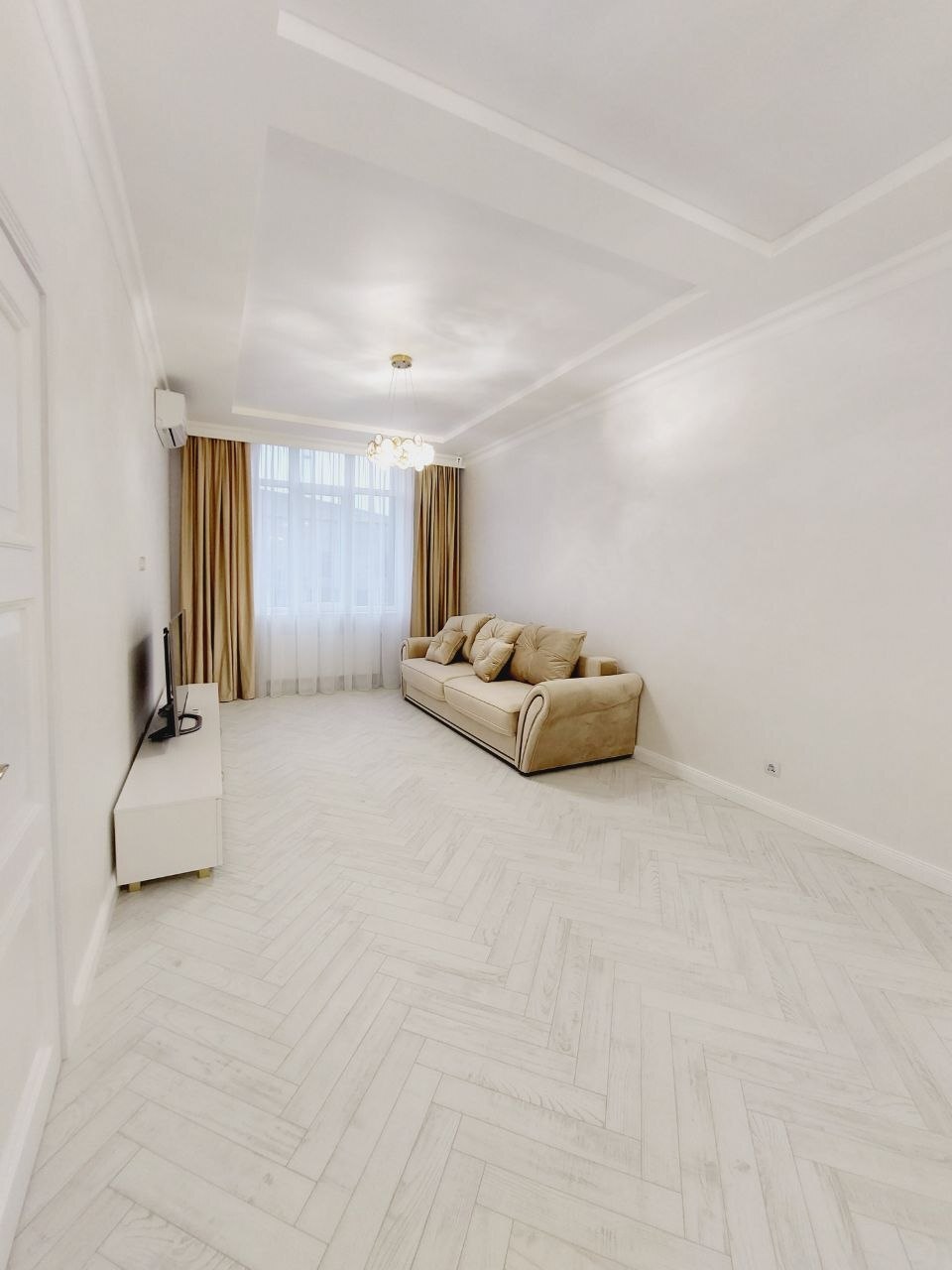 Оренда 1-кімнатної квартири 70 м², Шевченко просп., 31