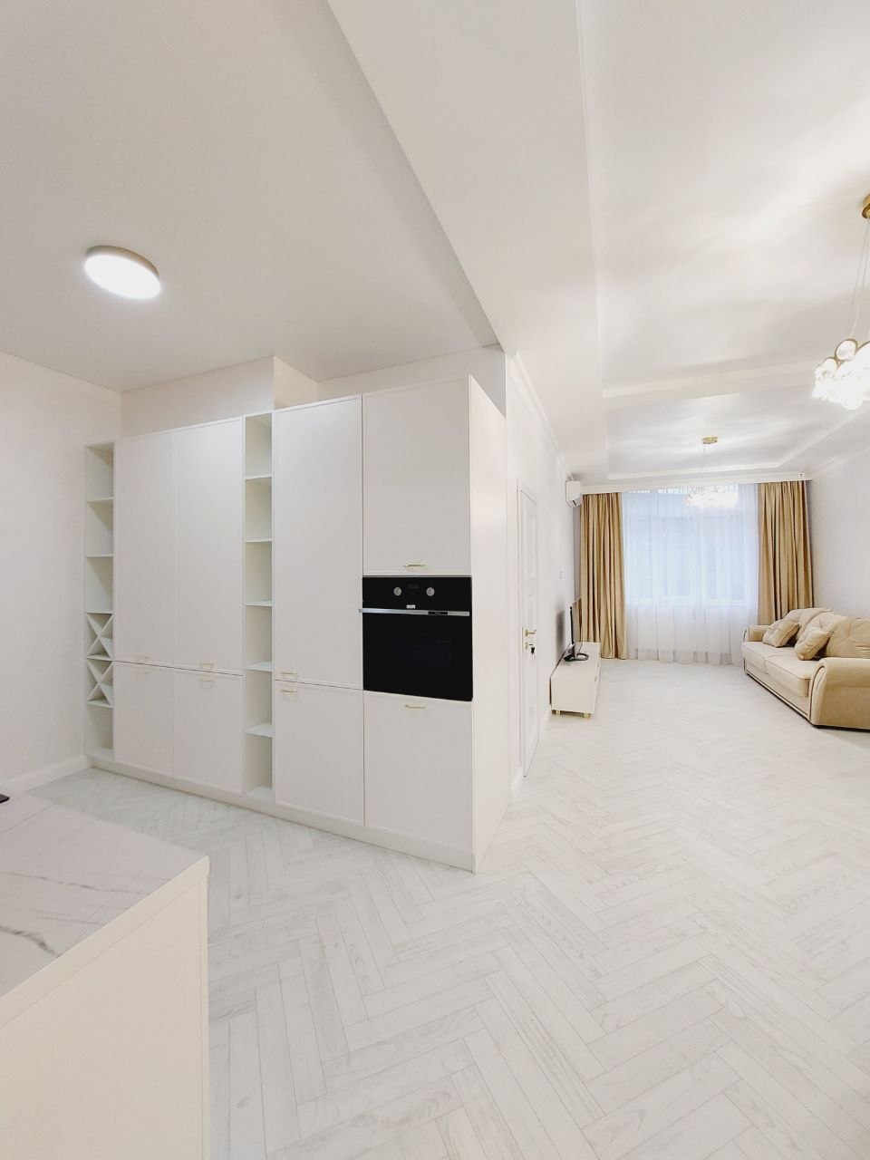 Оренда 1-кімнатної квартири 70 м², Шевченко просп., 31