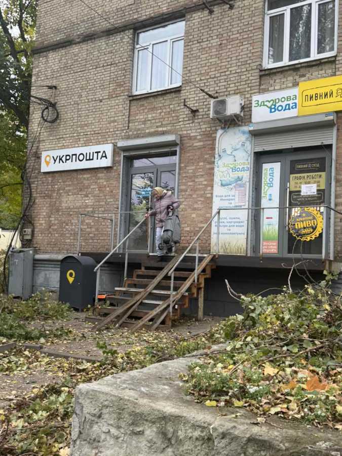 Продажа другого торгового помещения 75 м², Овручская ул., 17