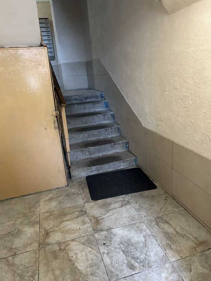 Продаж 1-кімнатної квартири 43 м², Петропавлівська вул., 6