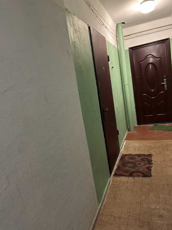 Продаж 1-кімнатної квартири 43 м², Петропавлівська вул., 6