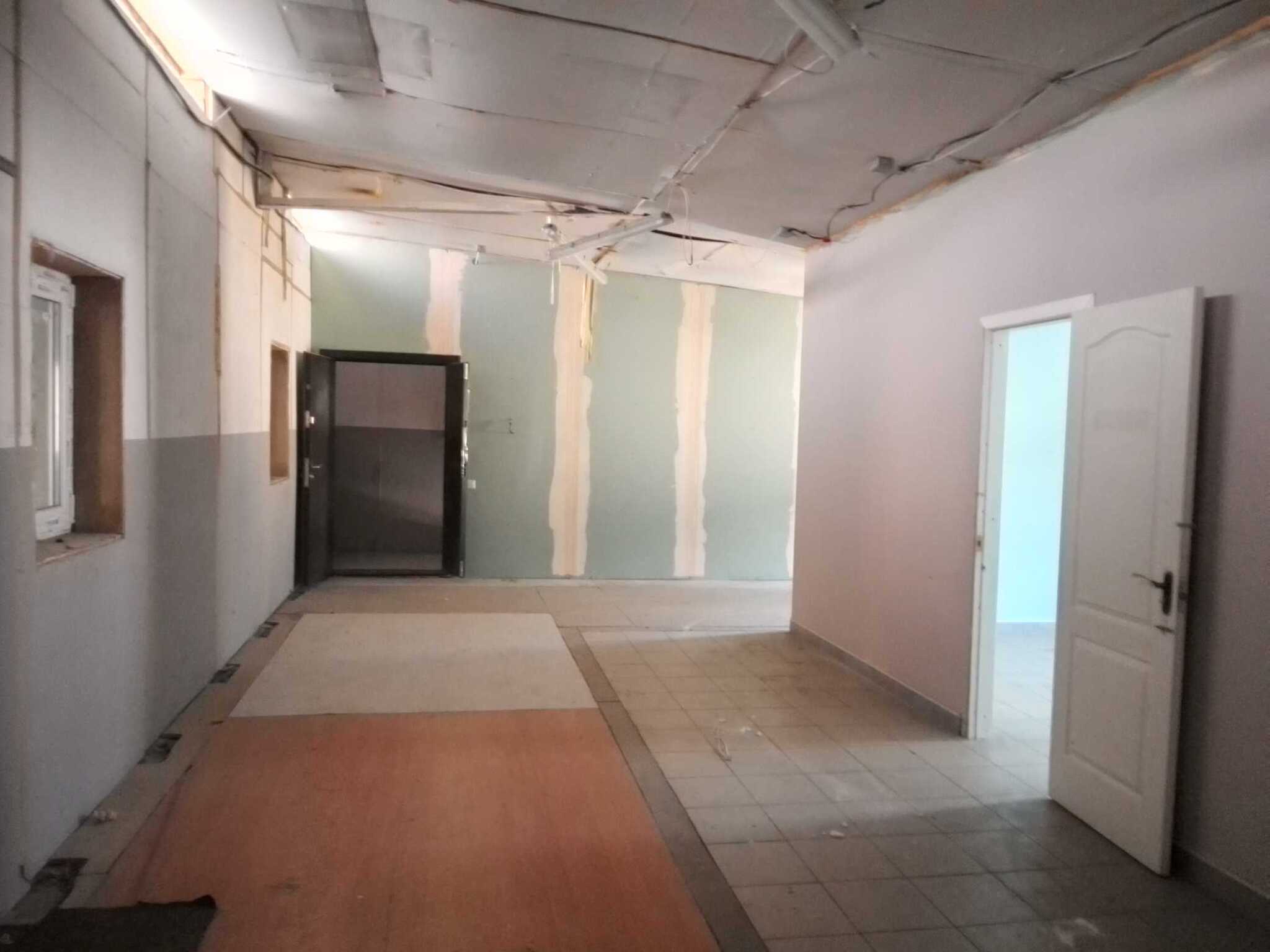 Аренда склада 168 м², Березняковская ул., 29б