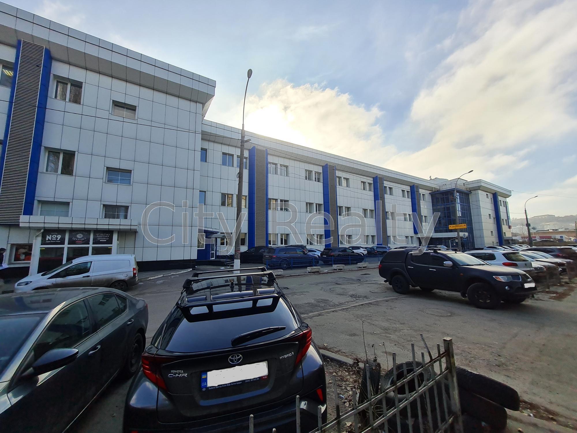 Оренда офісу 232 м², Вікентія Хвойки вул., 18/14