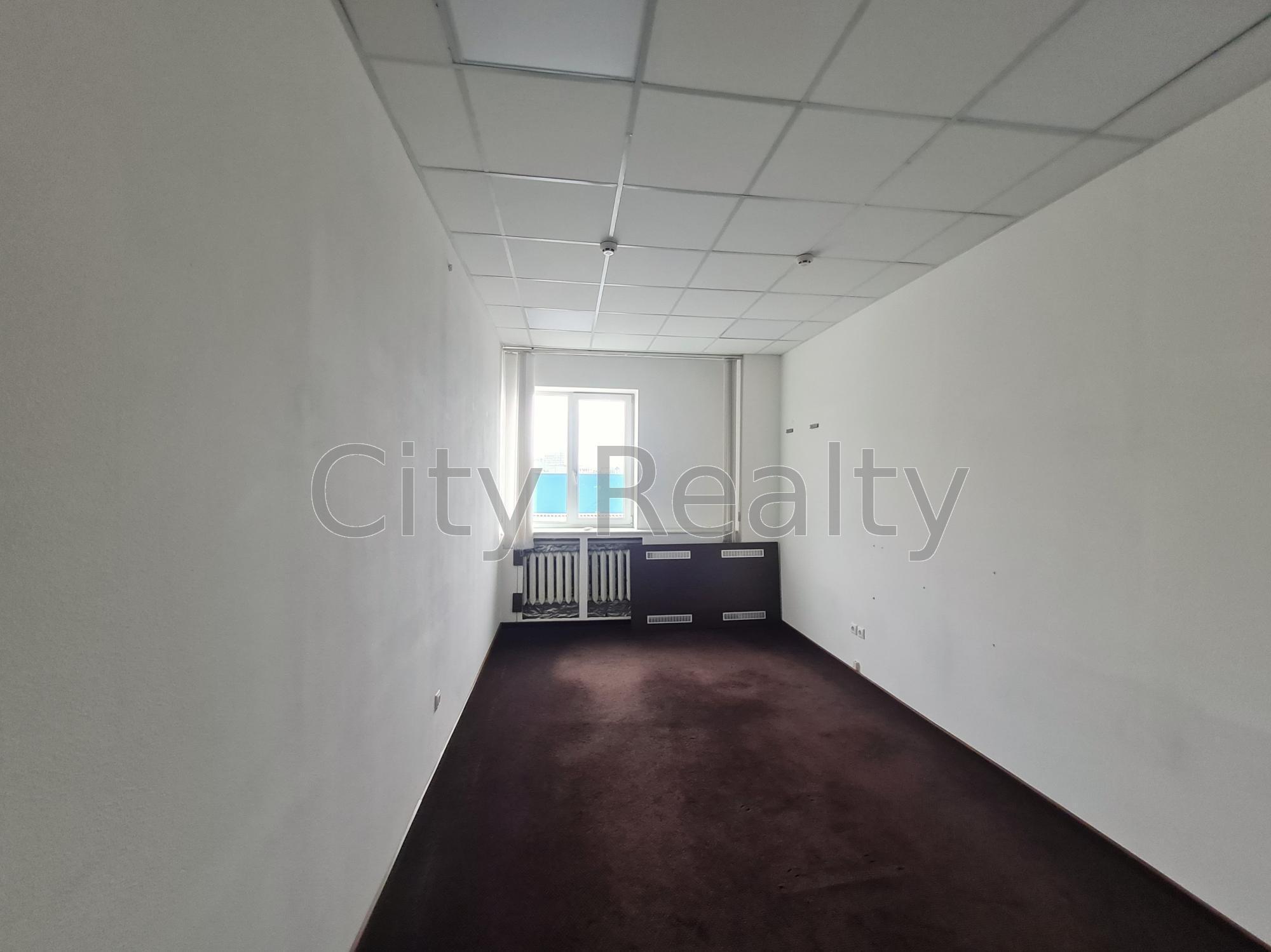 Оренда офісу 232 м², Вікентія Хвойки вул., 18/14