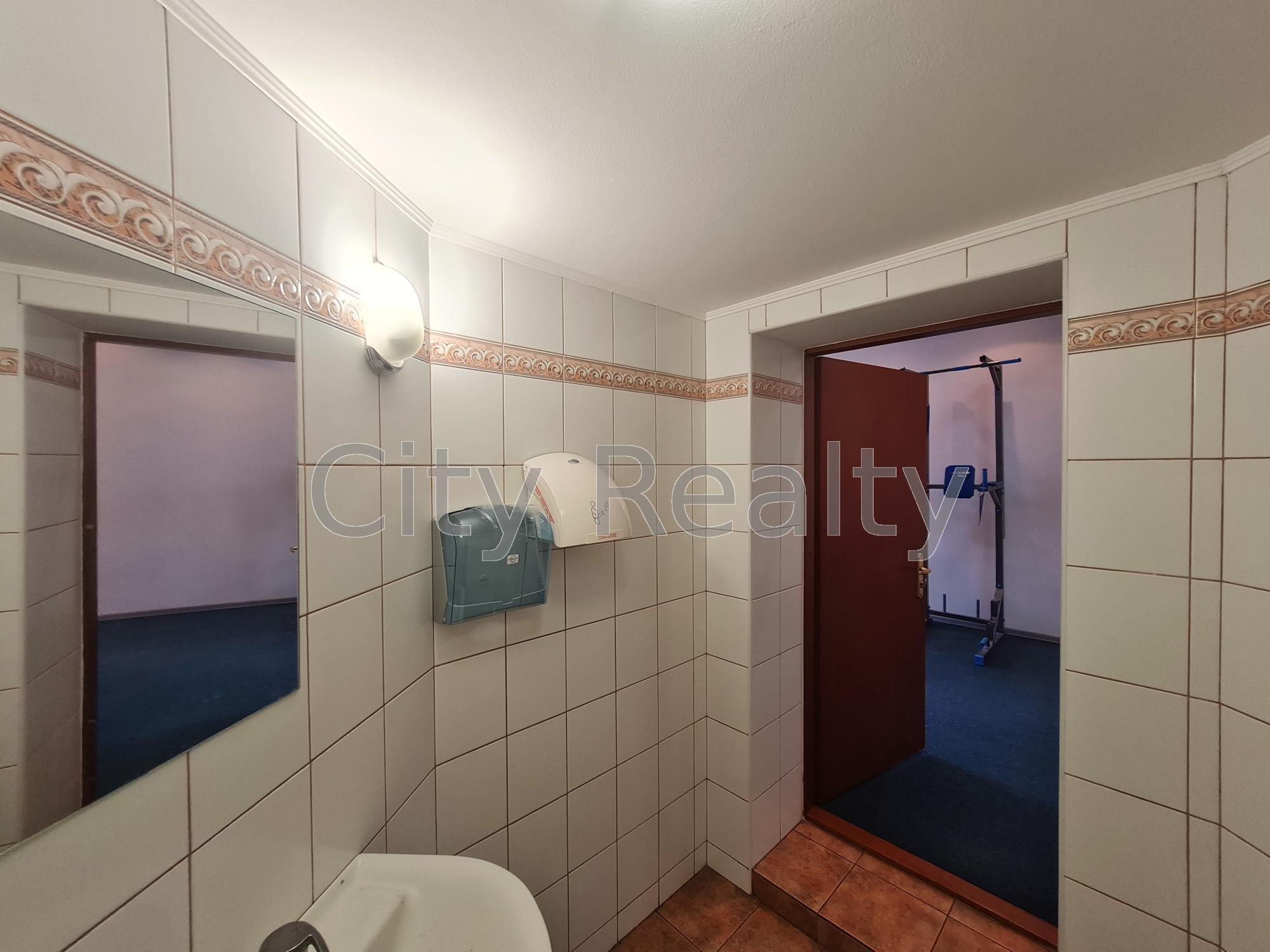 Оренда офісу 232 м², Вікентія Хвойки вул., 18/14