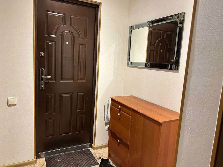 Продажа 2-комнатной квартиры 64 м², Драгоманова ул., 1Г