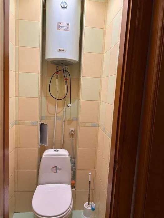 Продажа 2-комнатной квартиры 64 м², Драгоманова ул., 1Г