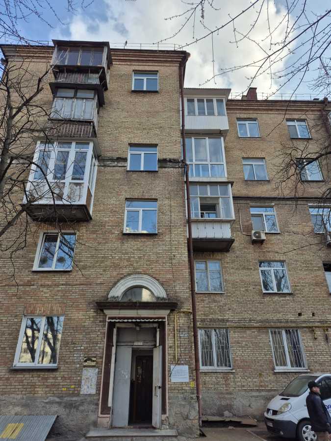 Продаж 2-кімнатної квартири 52 м², Берестейский, 78
