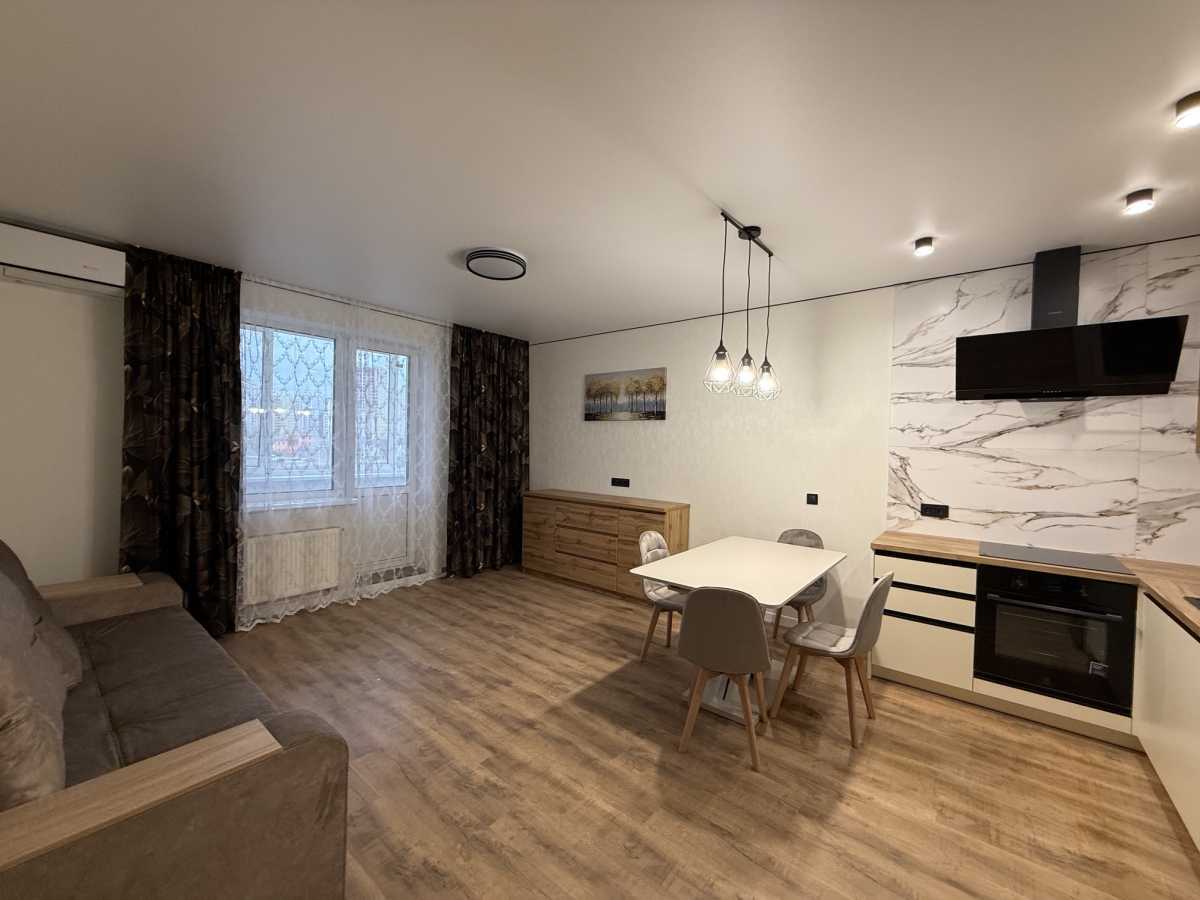 Оренда 1-кімнатної квартири 46 м², Чубинського вул., 15