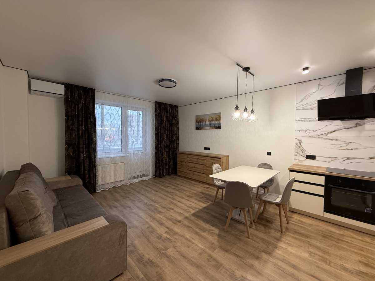 Оренда 1-кімнатної квартири 46 м², Чубинського вул., 15