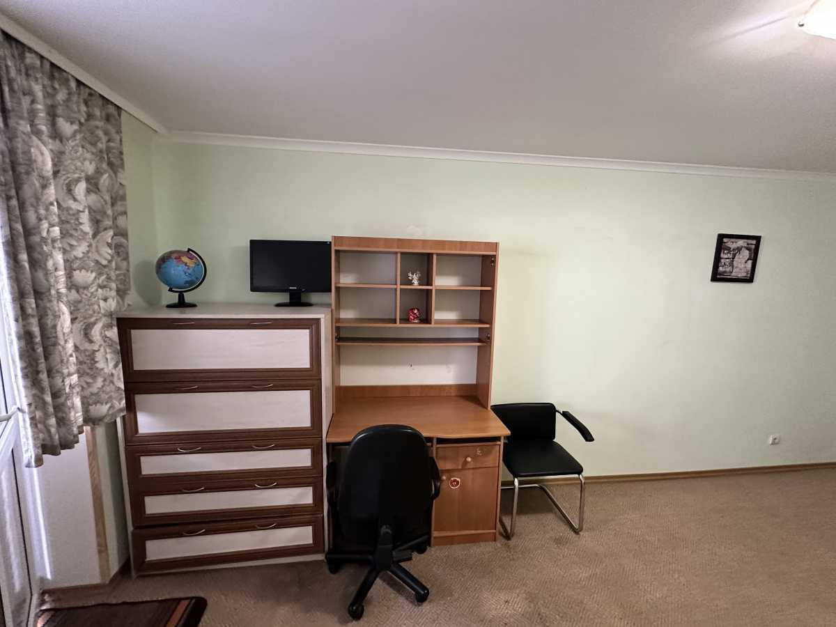 Аренда 3-комнатной квартиры 105 м², Михаила Донца ул., Ломоносова, 34/1А
