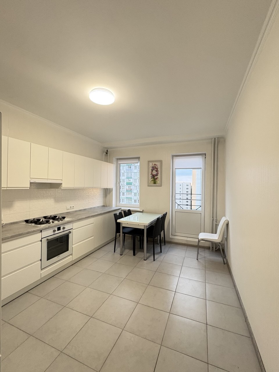 Оренда 2-рівневої квартири 73 м², Клавдіївська вул., 40А