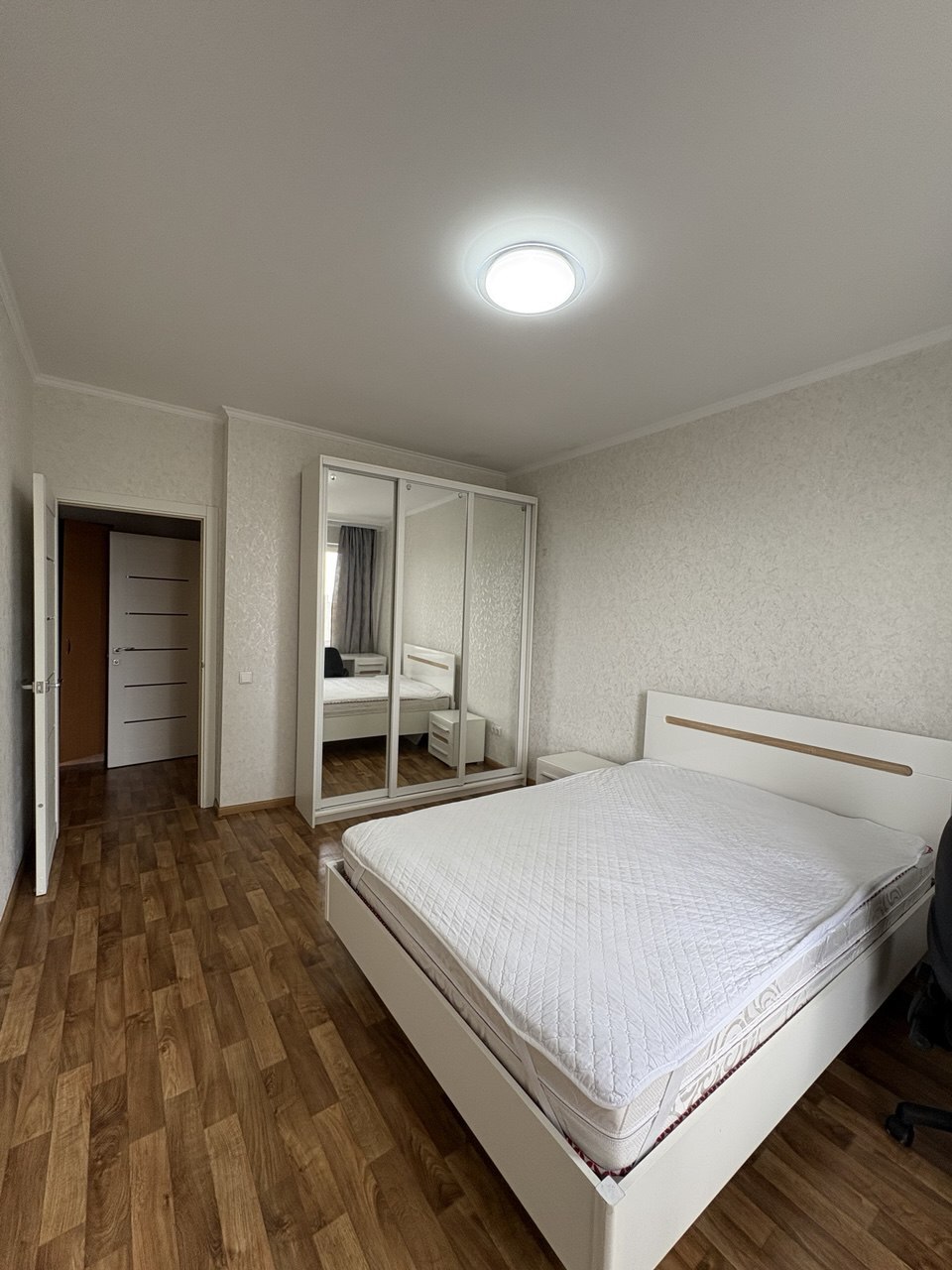 Оренда 2-рівневої квартири 73 м², Клавдіївська вул., 40А