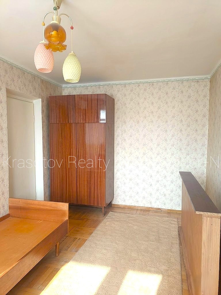 Продажа 3-комнатной квартиры 64 м², Ботанический пер., 2