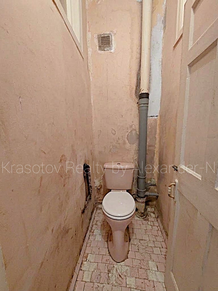 Продаж 3-кімнатної квартири 112 м², Еврейская вул., 36