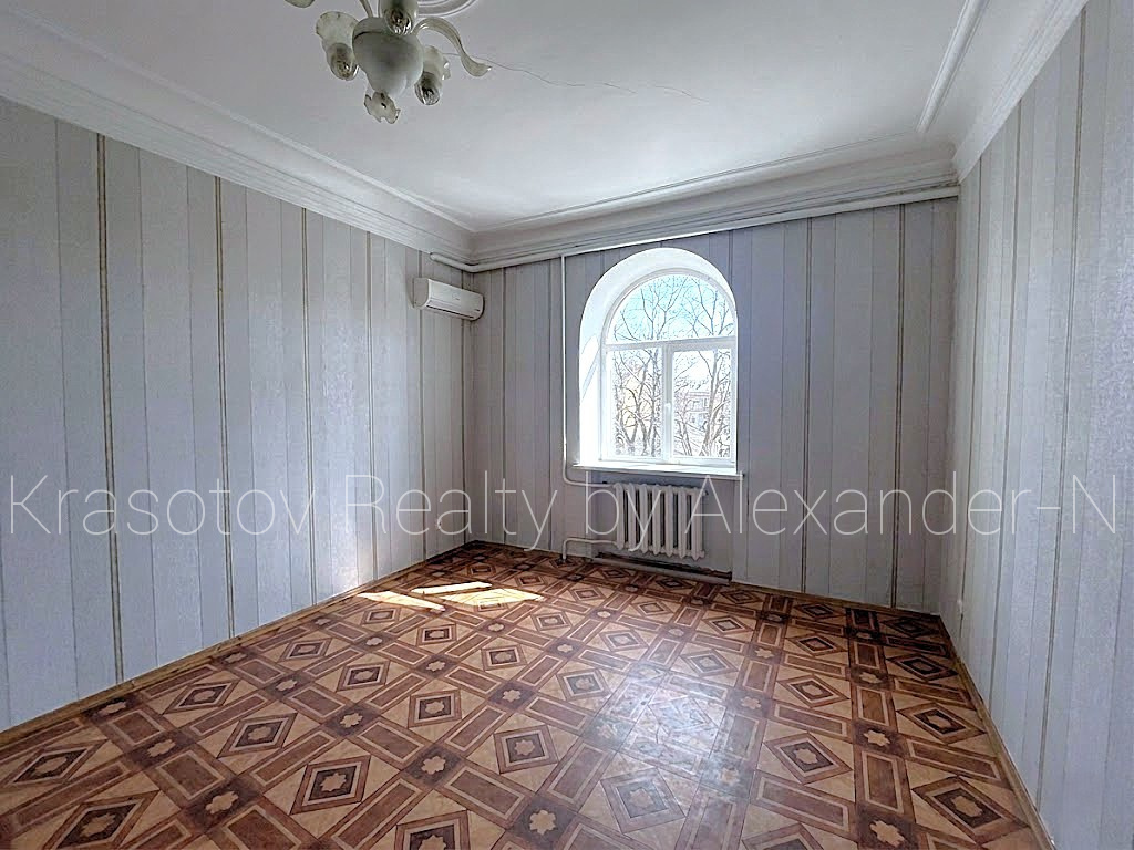 Продаж 3-кімнатної квартири 112 м², Еврейская вул., 36