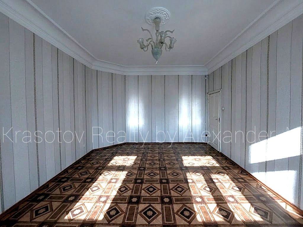 Продаж 3-кімнатної квартири 112 м², Еврейская вул., 36