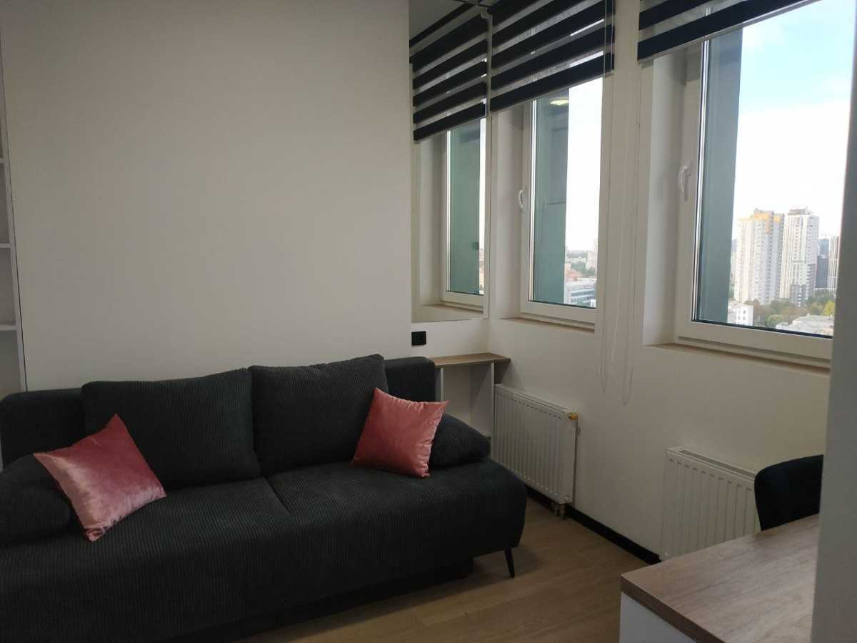 Аренда 3-комнатной квартиры 53 м², Берестейський, 11