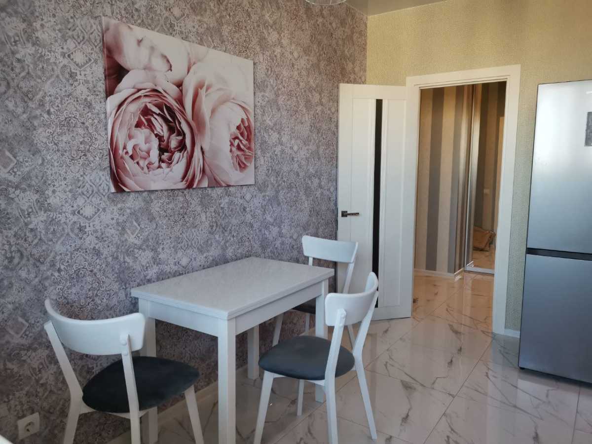 Аренда 1-комнатной квартиры 47 м², Андрея Аболмасова ул., 7