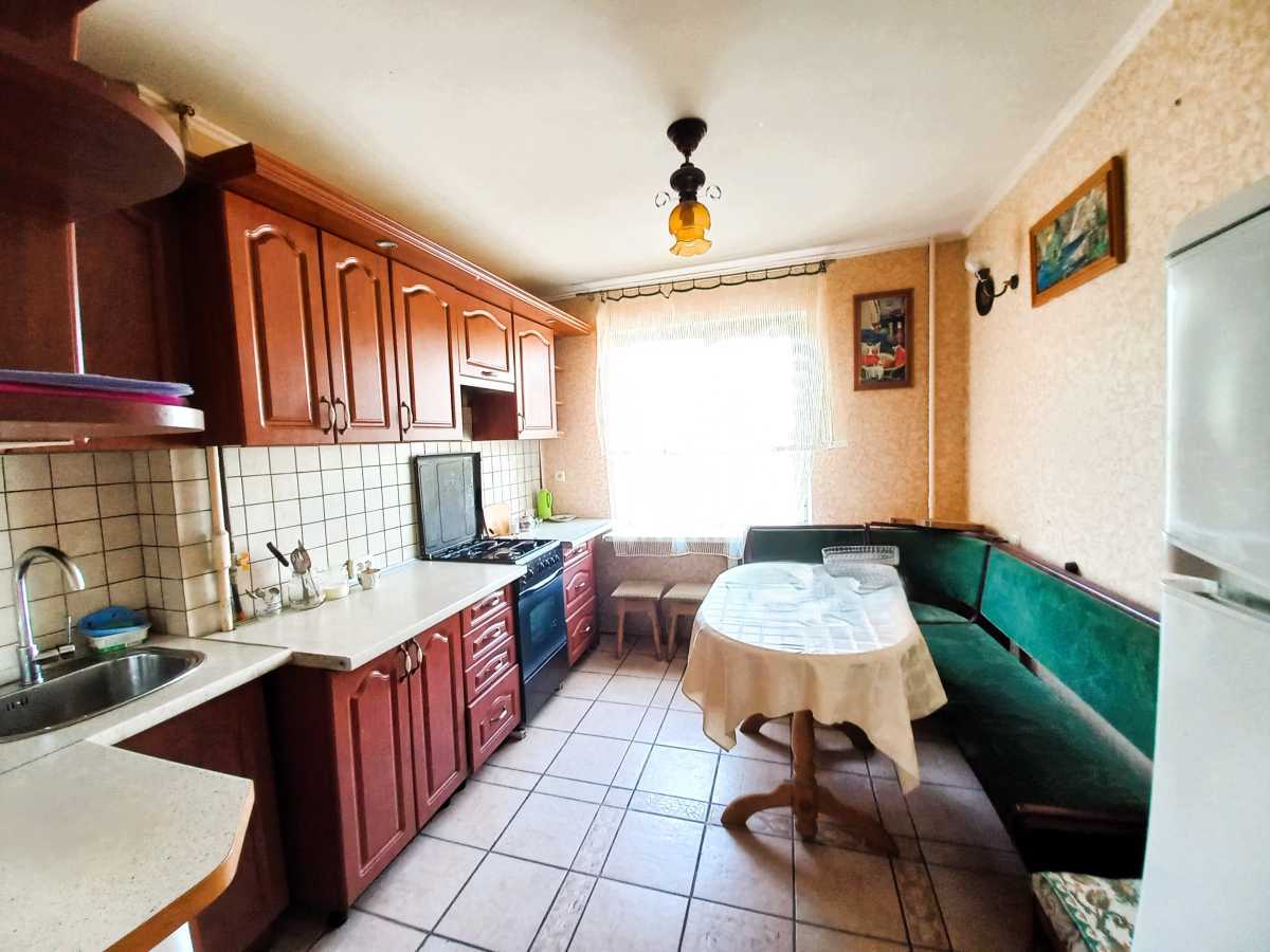 Продажа 3-комнатной квартиры 58 м², Янтарная ул., 71