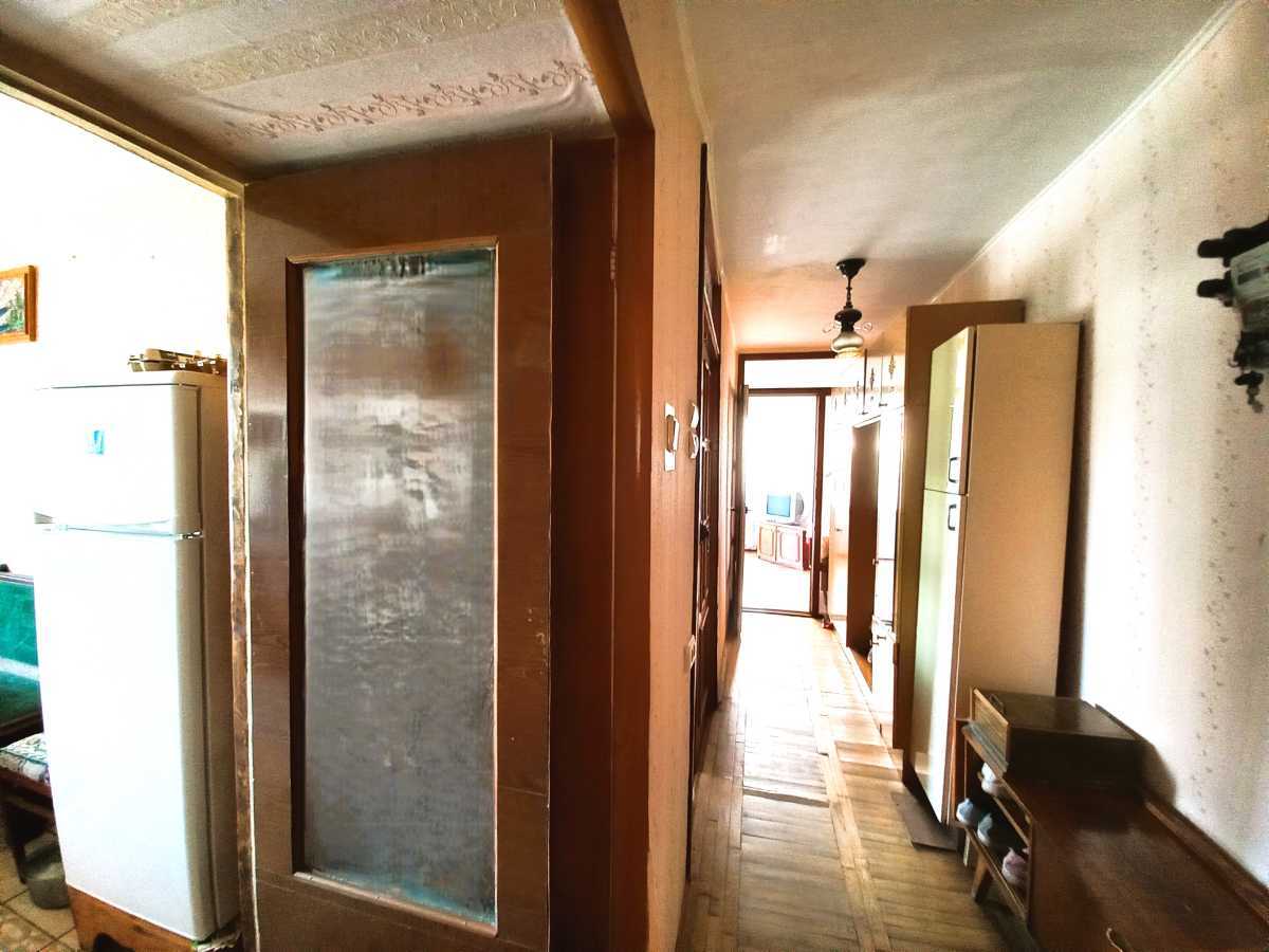 Продажа 3-комнатной квартиры 58 м², Янтарная ул., 71