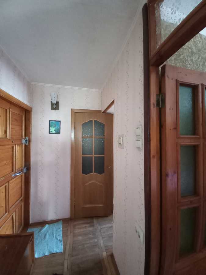 Продажа 3-комнатной квартиры 58 м², Янтарная ул., 71